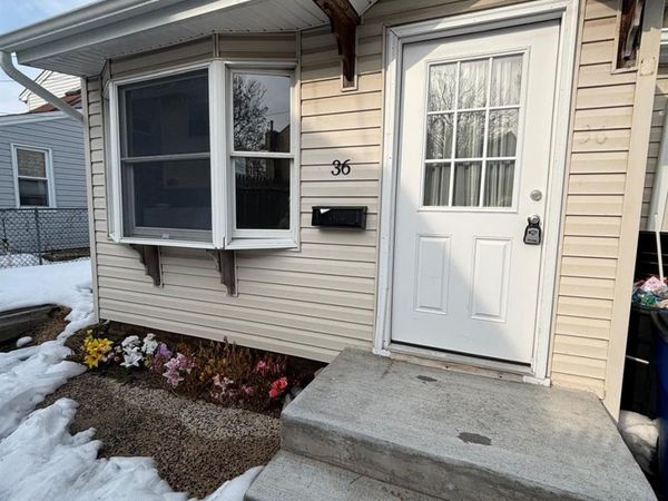 36 Edwin Court, East Rockaway, NY 11518