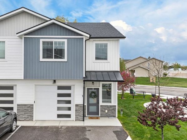 179 Park Lawn #1, Chubbuck, ID 83202