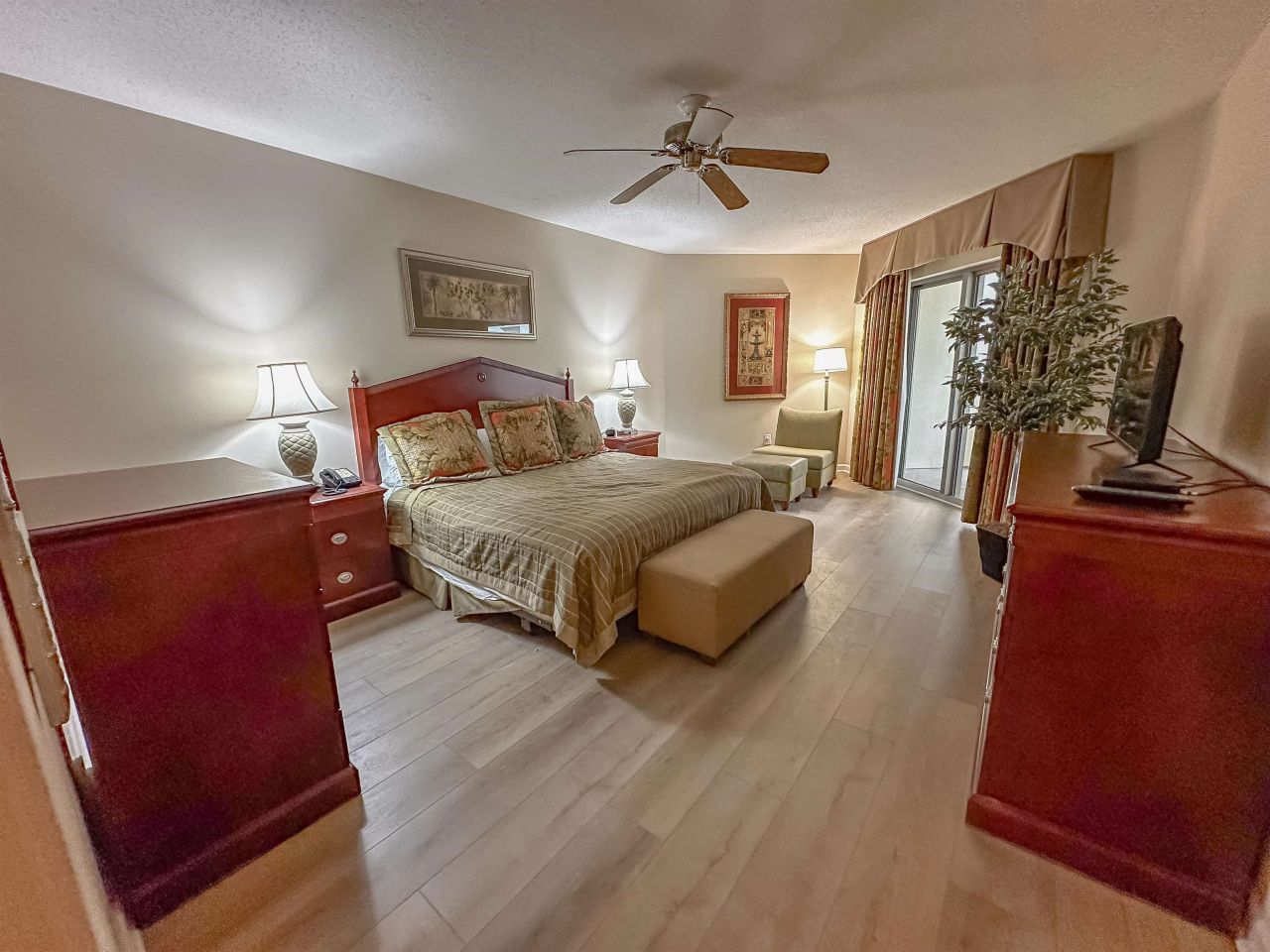 9994 Beach Club Dr.  Photo 18