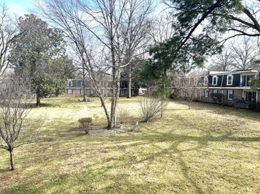 521 Zorn Avenue, Unit H-7, Louisville, KY 40206