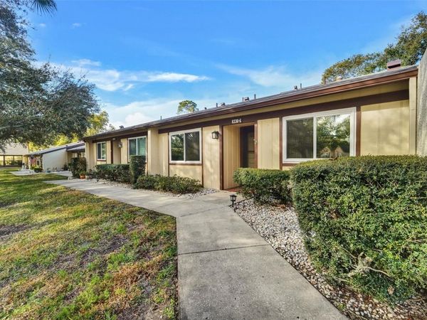 8330 HIGH POINT CIRCLE, Unit 6, PORT RICHEY, FL 34668