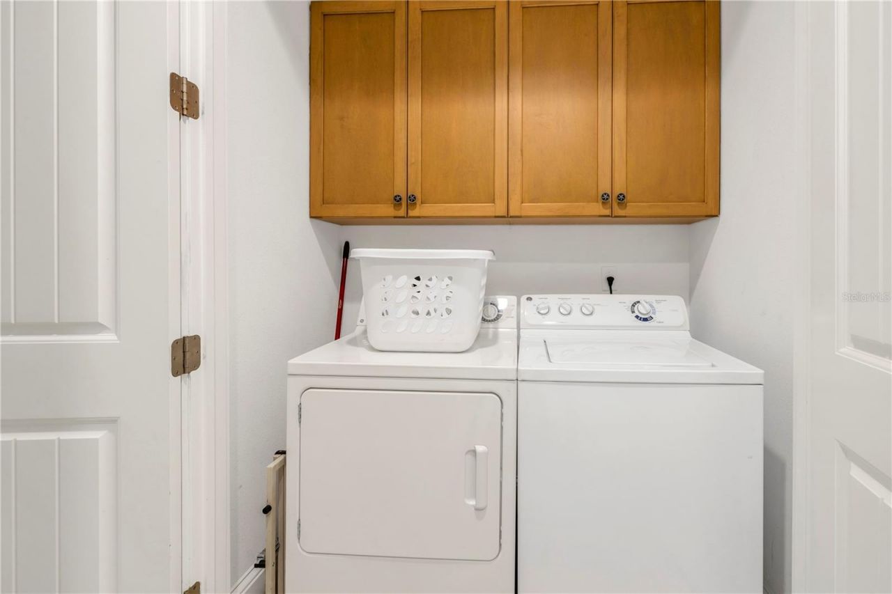 105 4th Street S, Bradenton Beach, FL 34217 Photo