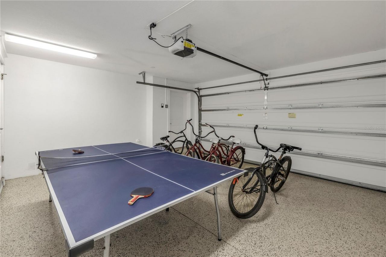 105 4th Street S, Bradenton Beach, FL 34217 Photo