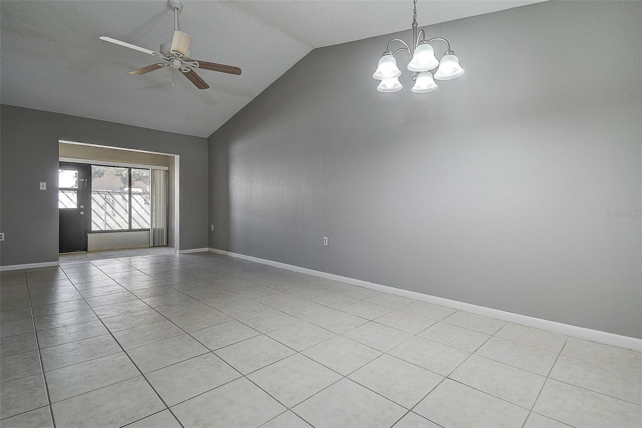 4752 Sunny Loop Loop, Unit 4752, Holiday, FL 34690 Photo