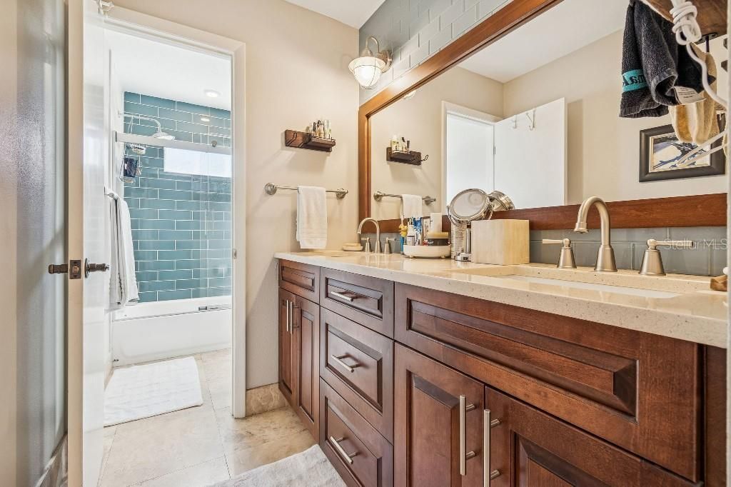 3803 Bayside Circle, Bradenton, FL 34210 Photo