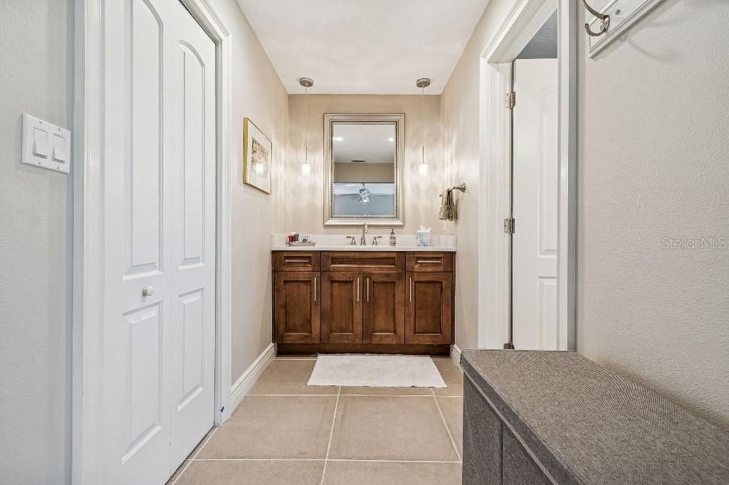 3803 Bayside Circle, Bradenton, FL 34210 Photo