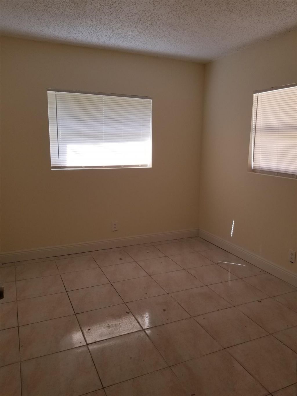 1523-1525 NW 8th Avenue, Fort Lauderdale, FL 33311 Photo