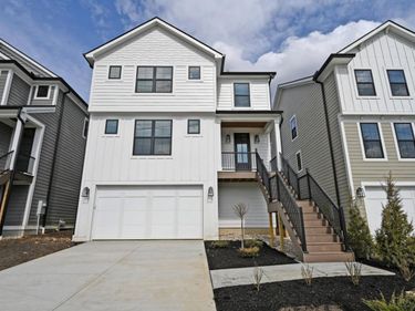 7406 Orchard Street, Columbia Twp, OH 45227