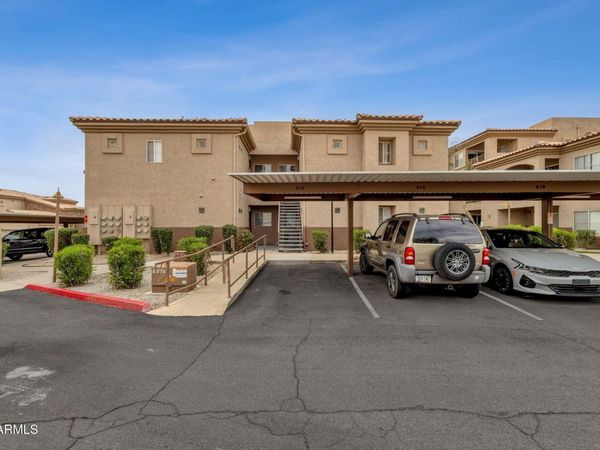 13700 N FOUNTAIN HILLS Boulevard, Unit 212, Fountain Hills, AZ 85268