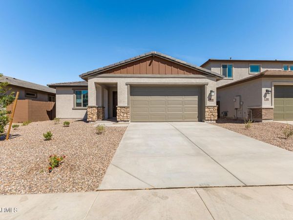 2868 E Mecklenburg Way, San Tan Valley, AZ 85143