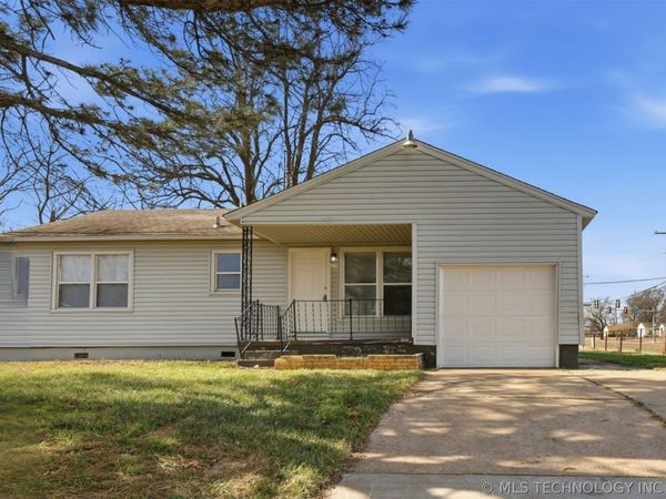 4554 Iroquois Avenue, Tulsa, OK 74106