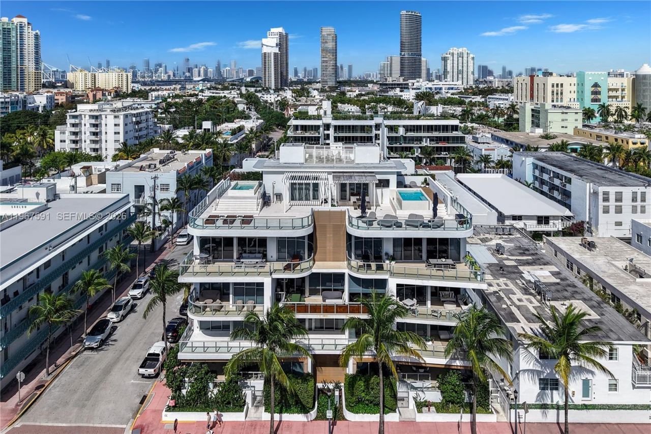 304 Ocean Dr , Unit 102, Miami Beach, FL 33139 Photo