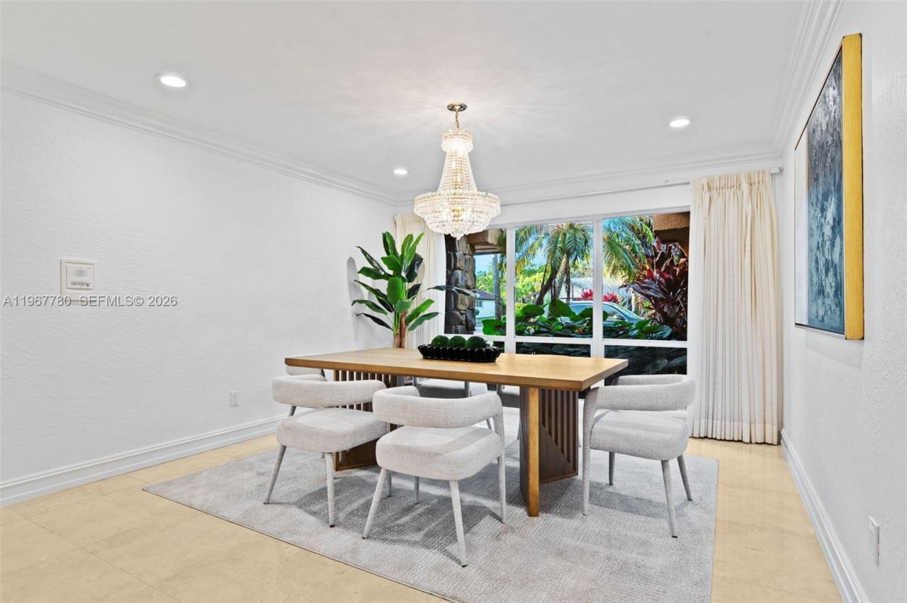 7720 SW 183rd Ter, Palmetto Bay, FL 33157 Photo