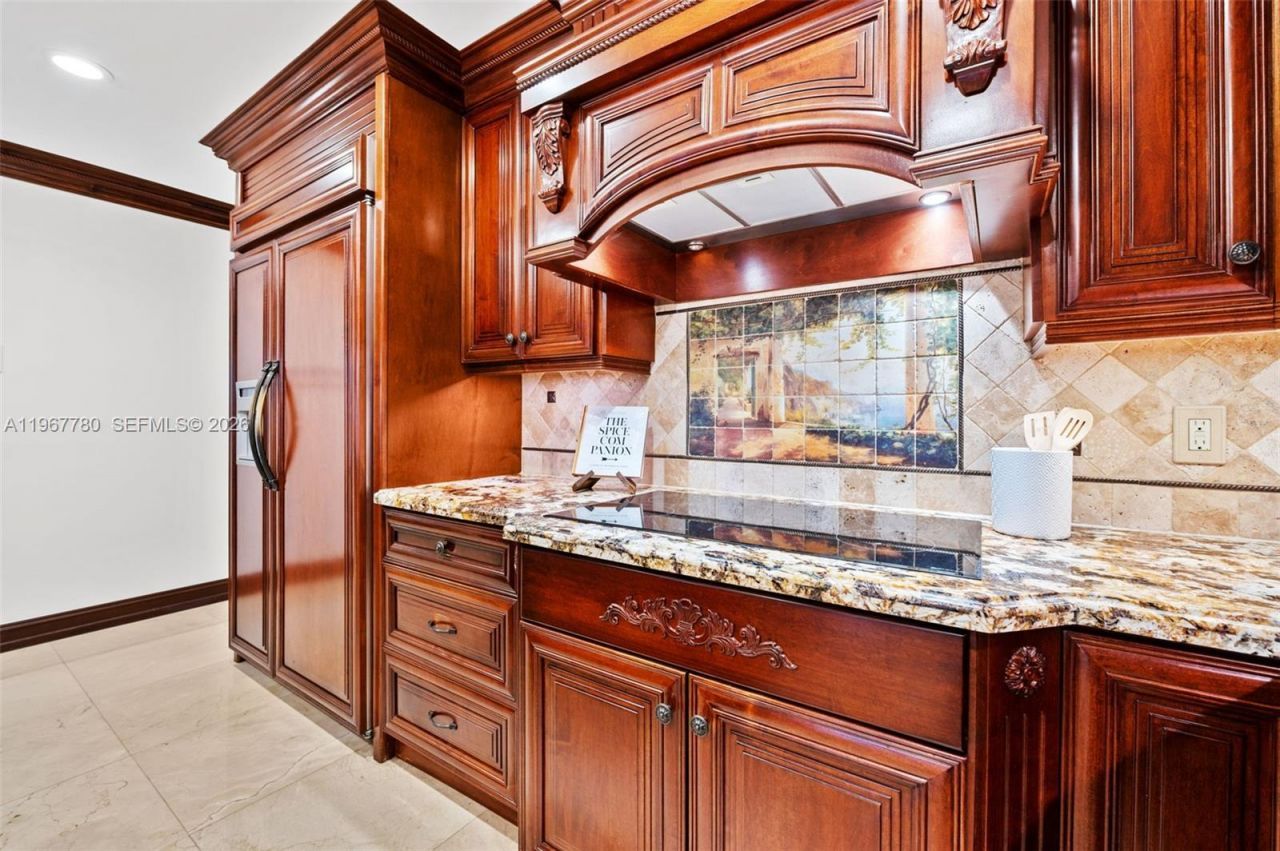 7720 SW 183rd Ter, Palmetto Bay, FL 33157 Photo