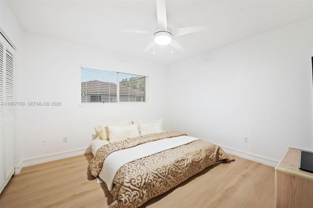 7720 SW 183rd Ter, Palmetto Bay, FL 33157 Photo