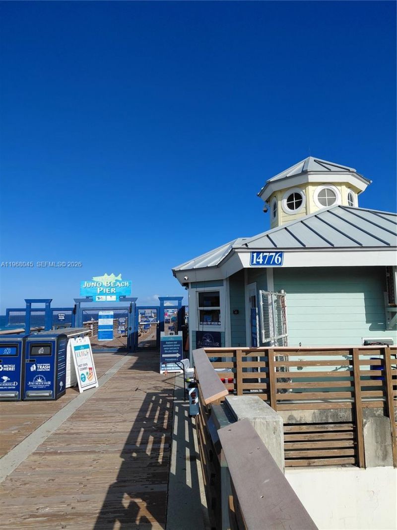 731 Hummingbird Way, Unit 10, North Palm Beach, FL 33408 Photo