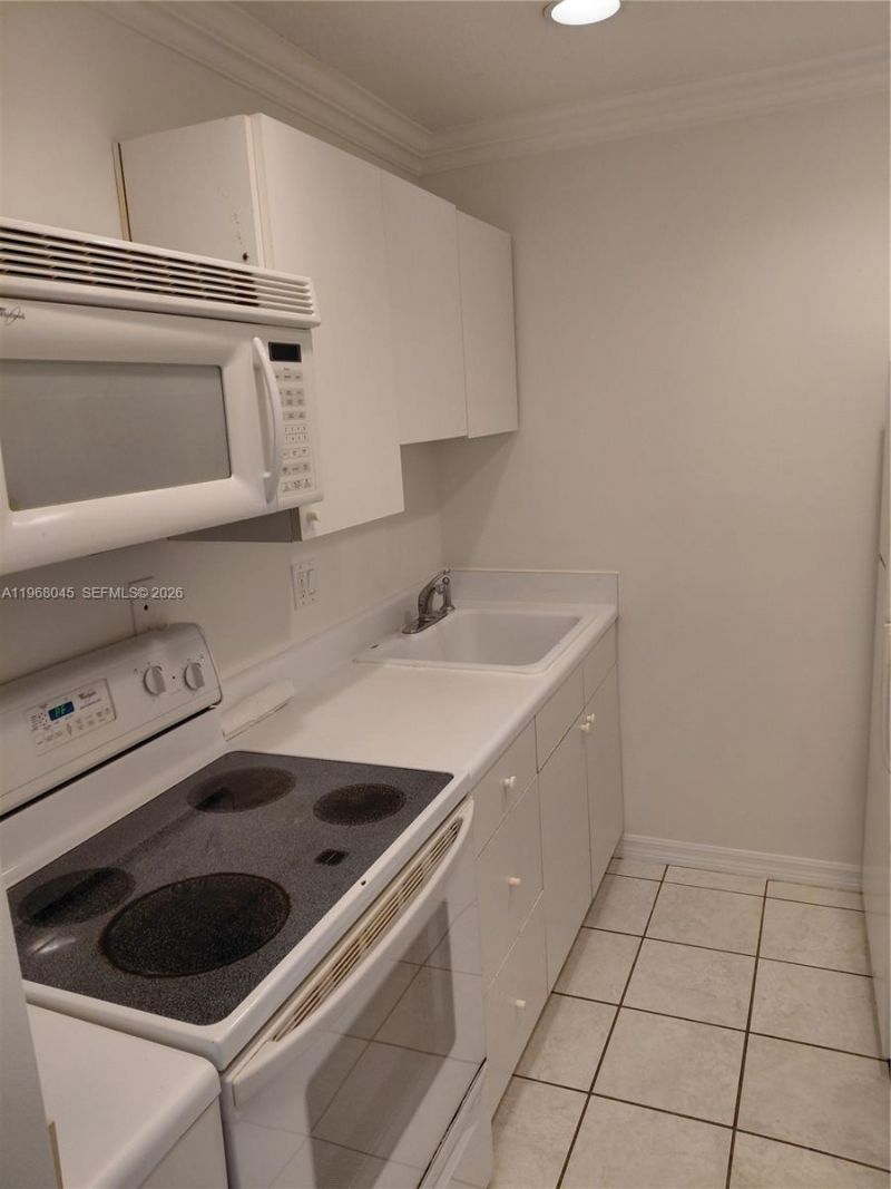 731 Hummingbird Way, Unit 10, North Palm Beach, FL 33408 Photo