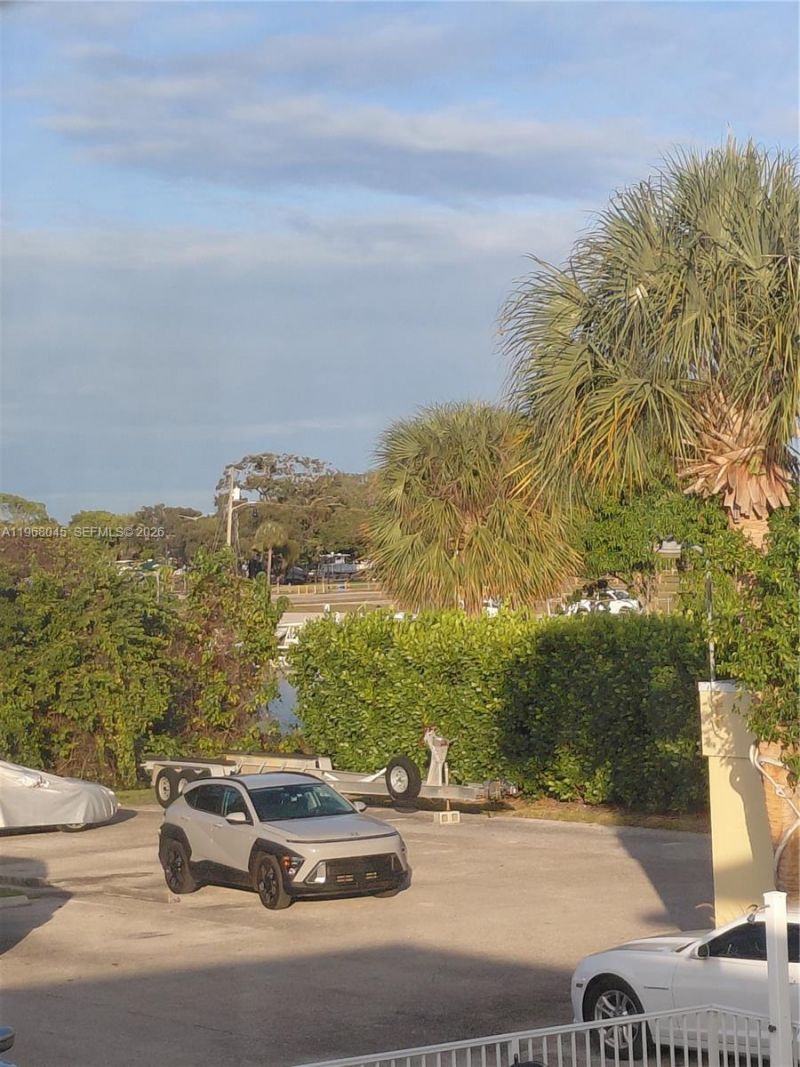 731 Hummingbird Way, Unit 10, North Palm Beach, FL 33408 Photo