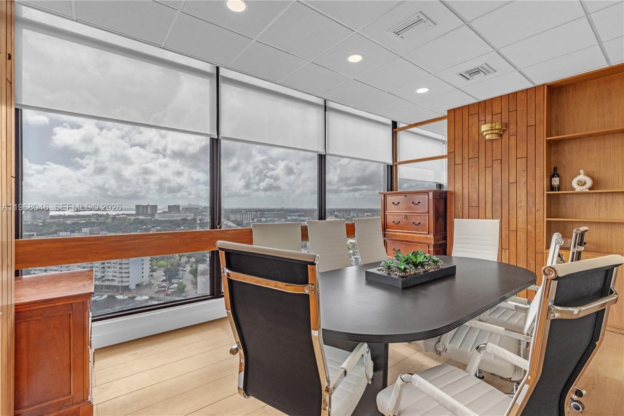 13499 Biscayne Blvd, Unit CUT2-3, North Miami, FL 33181 Photo