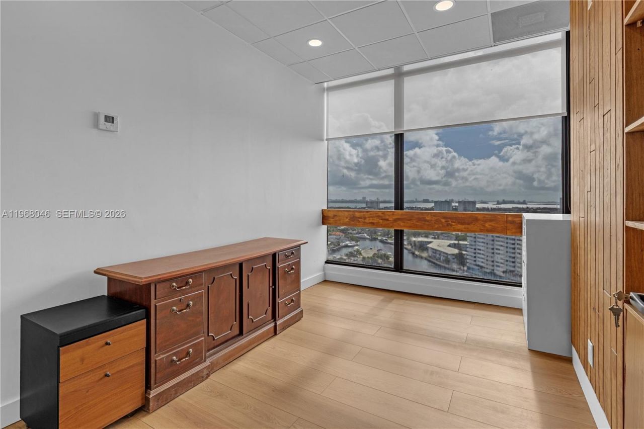13499 Biscayne Blvd, Unit CUT2-3, North Miami, FL 33181 Photo