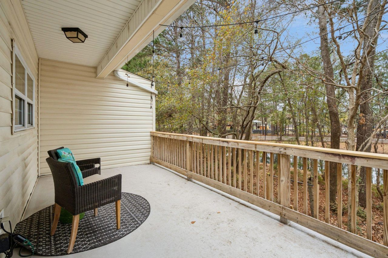 4027 Hartland Street Photo 13