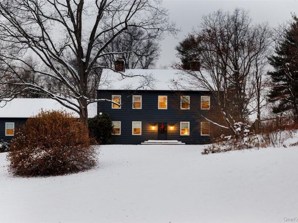 286 Blue Hill Road, Hudson, NY 12534