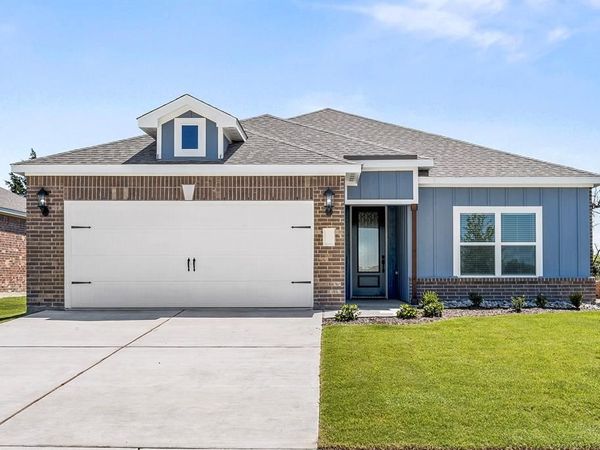 316 Live Oak Lane, Hutchins, TX 75141