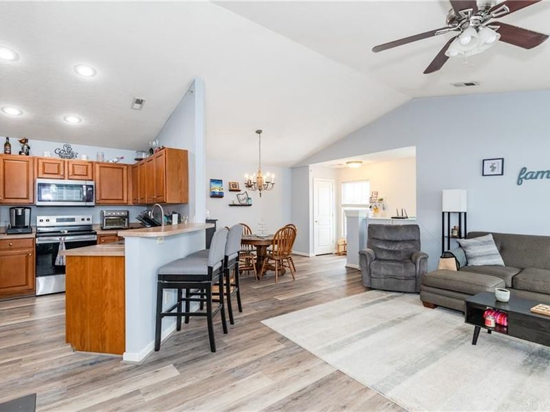 6643 Cloudscape Way, Maineville, OH 45039 Photo 8