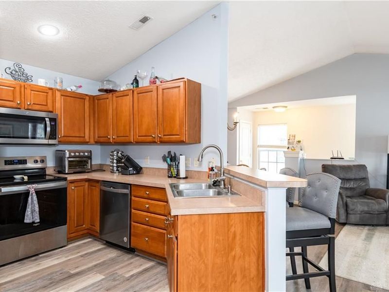 6643 Cloudscape Way, Maineville, OH 45039 Photo 9