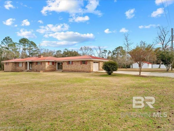 16292 County Road 52, Silverhill, AL 36576
