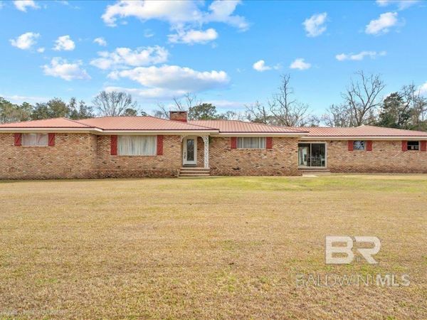 16292 County Road 52, Silverhill, AL 36576