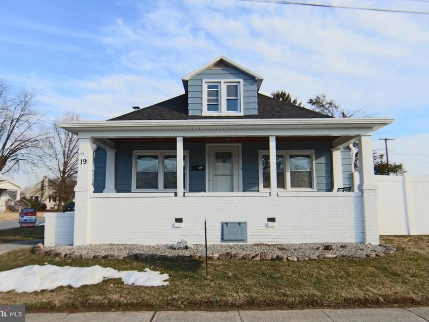 19 Crescent Street, Highspire, PA 17034 Main Photo