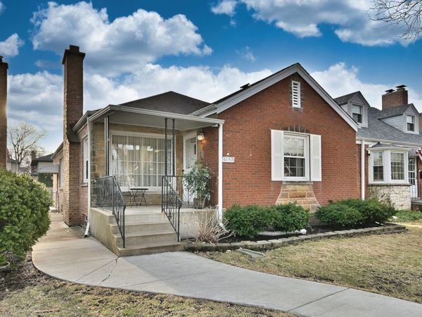 6153 N Lenox Avenue, Chicago, IL 60646