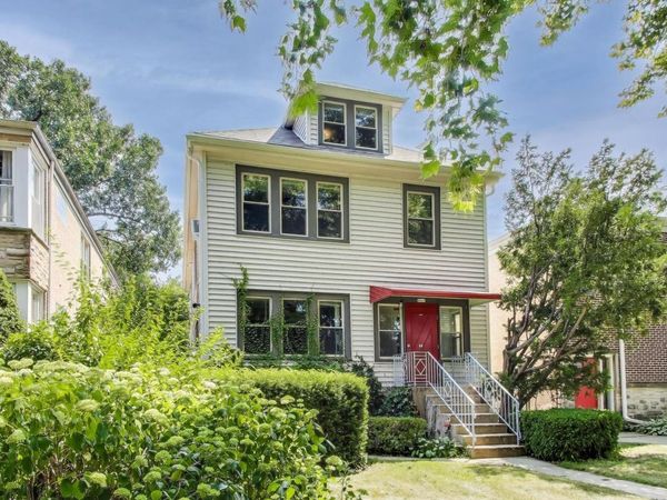 1810 Washington Street, Evanston, IL 60202