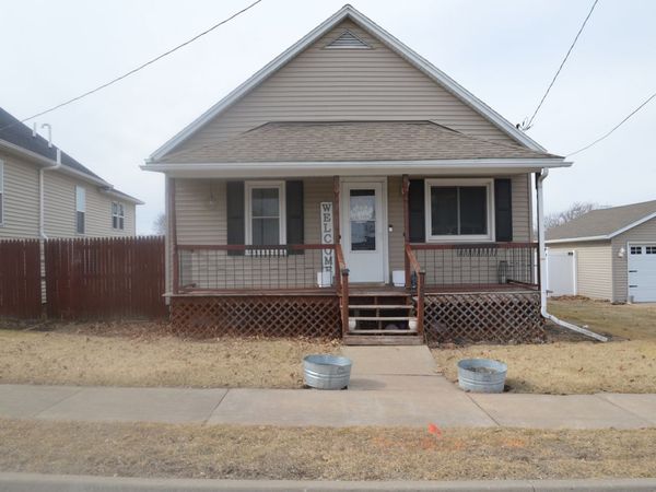 108 N Milwaukee Street, Mark, IL 61340