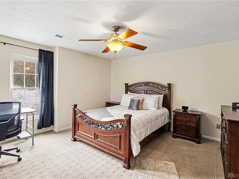 120 Highridge Court, Fairfield, OH 45014 Photo 8