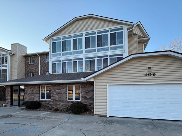 409 SE Delaware Avenue, Unit 202, Ankeny, IA 50021