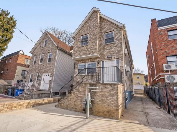 4824 Robertson Street, Bronx, NY 10470