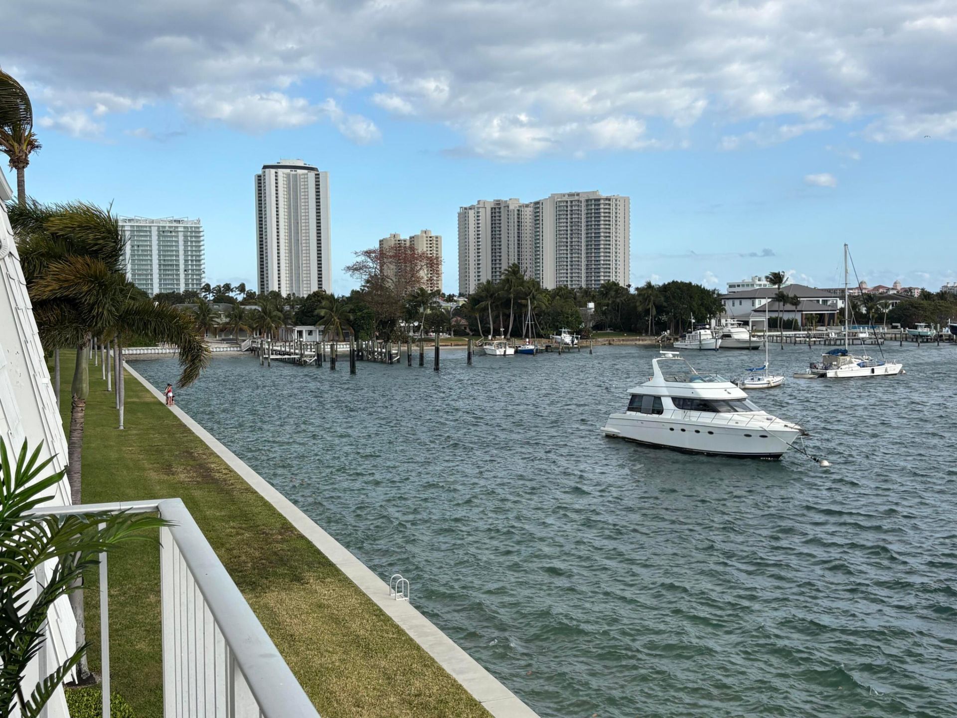 1051 Sugar Sands Boulevard, Unit 351, Singer Island, FL 33404 Photo