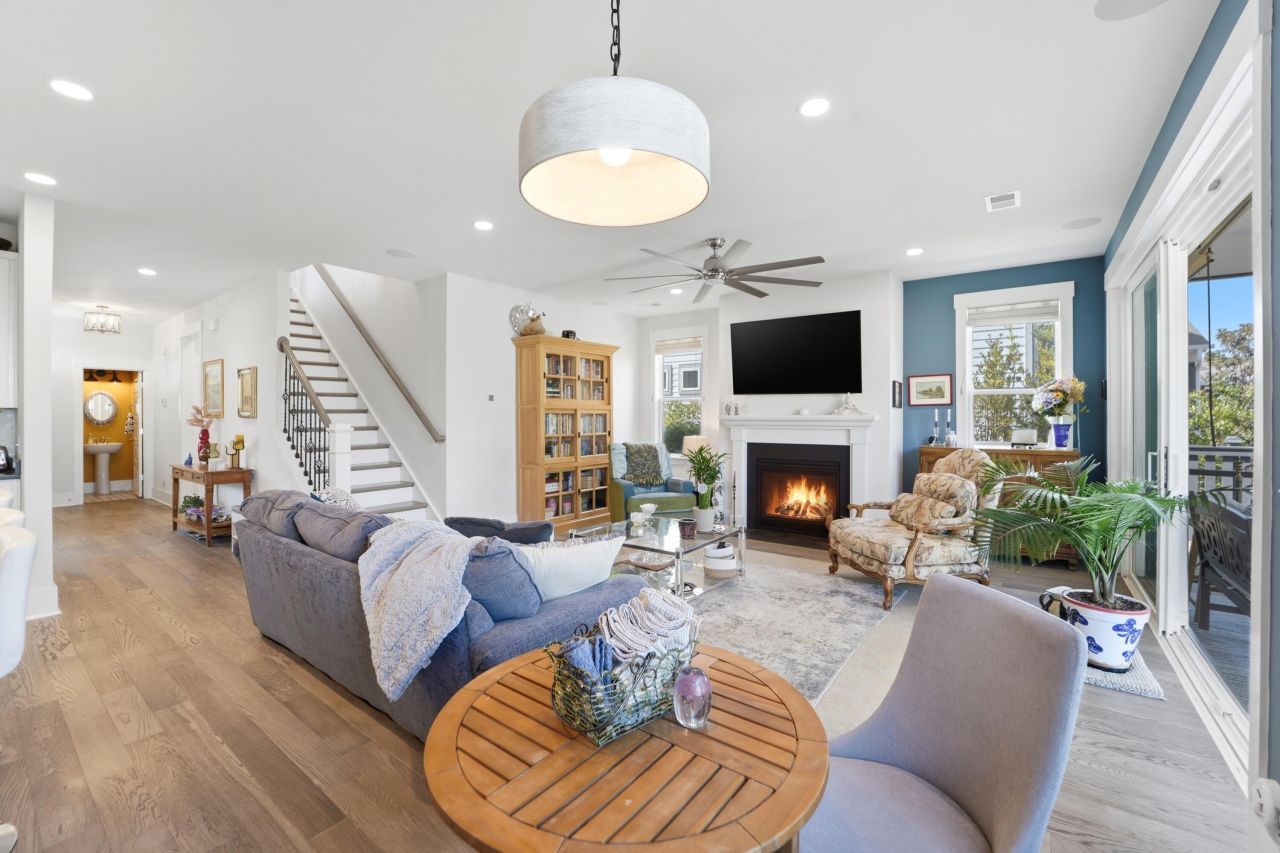 2018 Pearl Stone Street Photo 14