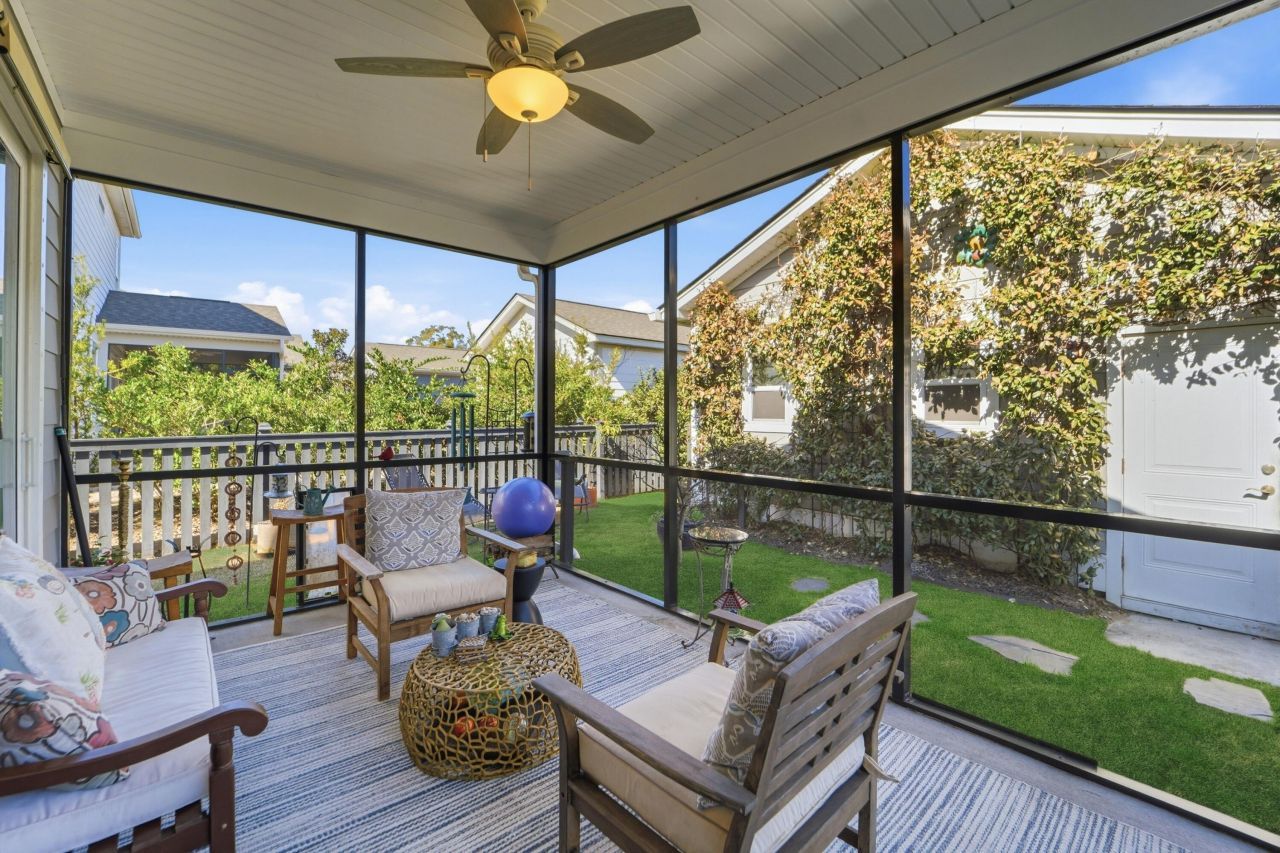 2018 Pearl Stone Street Photo 19