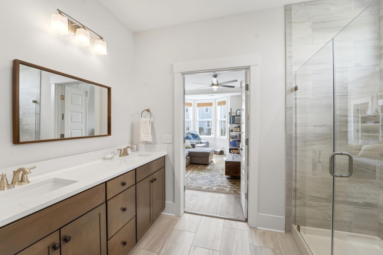 2018 Pearl Stone Street Photo 32