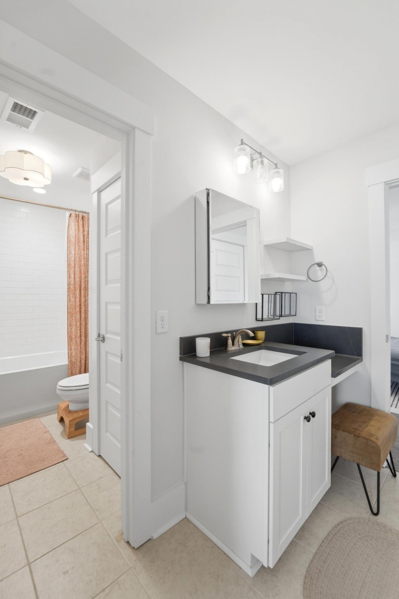 2018 Pearl Stone Street Photo 55