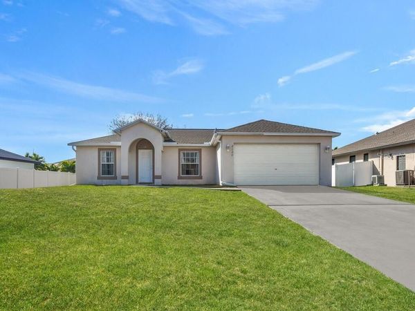 2120 SW 28TH TERRACE, CAPE CORAL, FL 33914