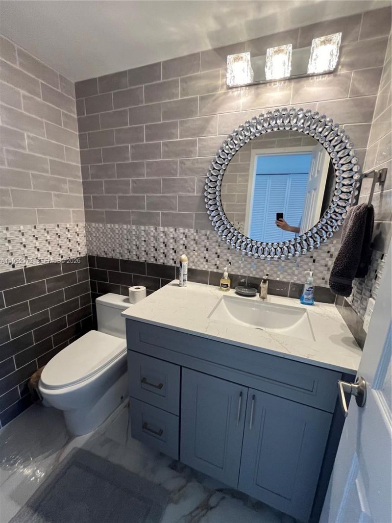 Please Call For Address, Unit 1004, Hollywood, FL 33019 Photo