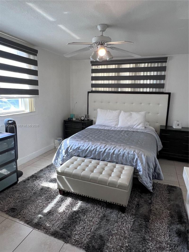 8225 Lake Dr , Unit 101, Doral, FL 33166 Photo