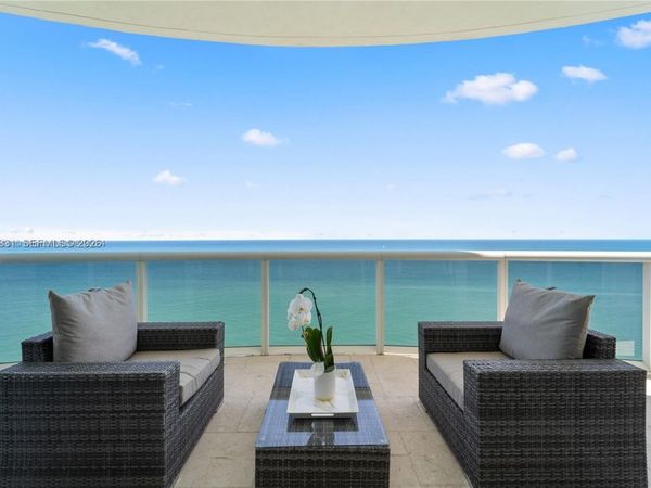 16001 Collins Ave, Unit 3501, Sunny Isles Beach, FL 33160