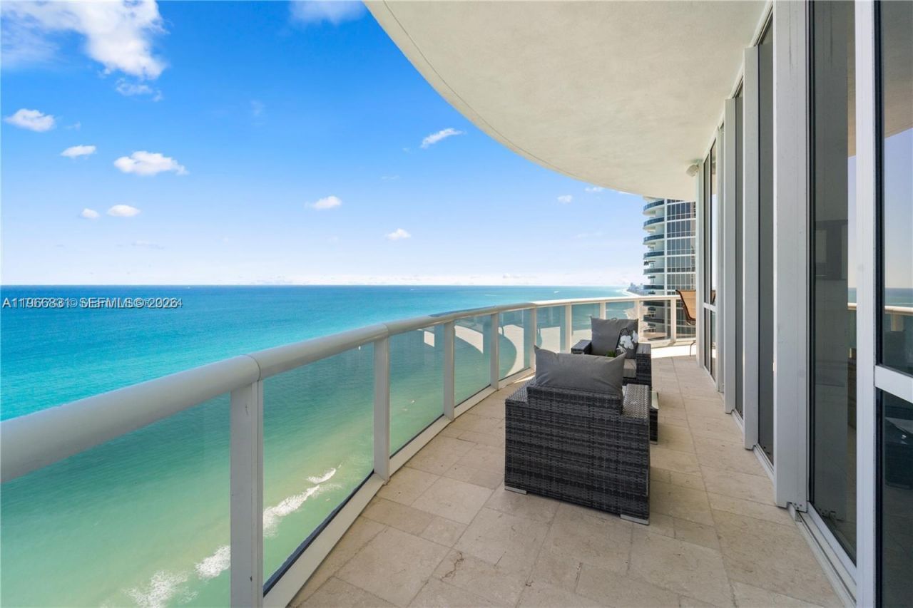 16001 Collins Ave, Unit 3501, Sunny Isles Beach, FL 33160 Photo