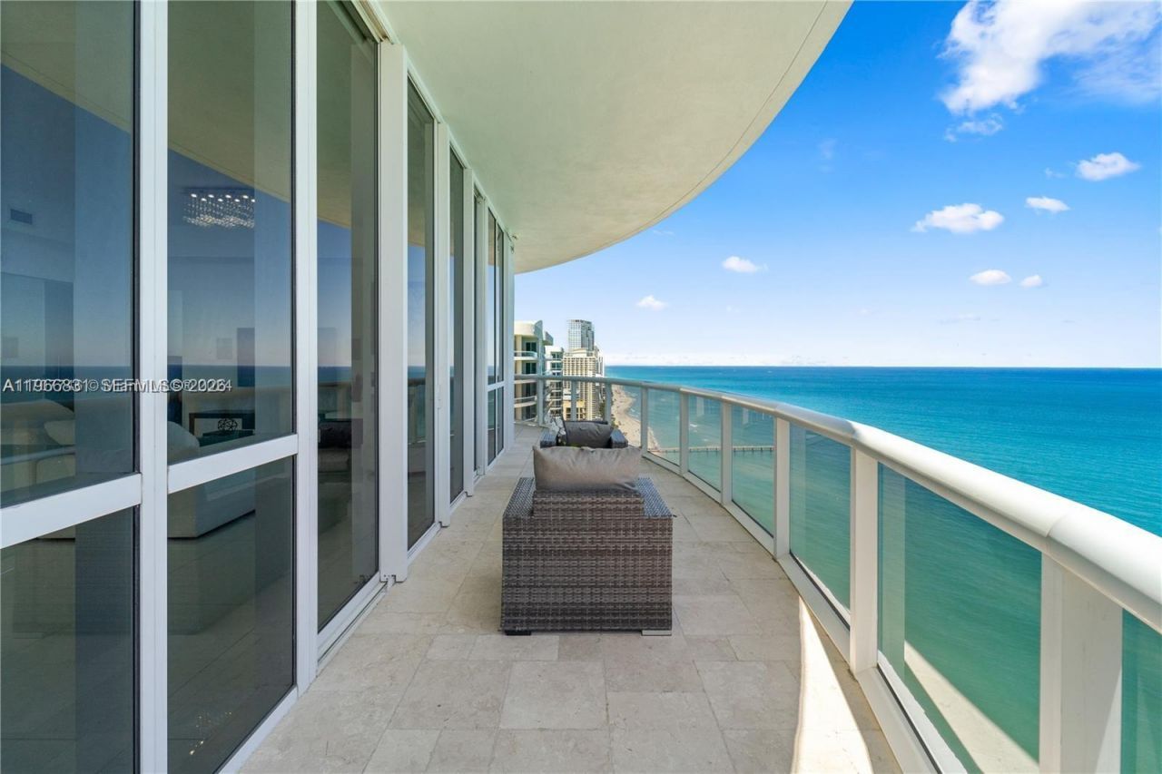 16001 Collins Ave, Unit 3501, Sunny Isles Beach, FL 33160 Photo
