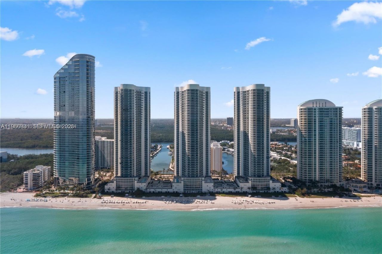 16001 Collins Ave, Unit 3501, Sunny Isles Beach, FL 33160 Photo